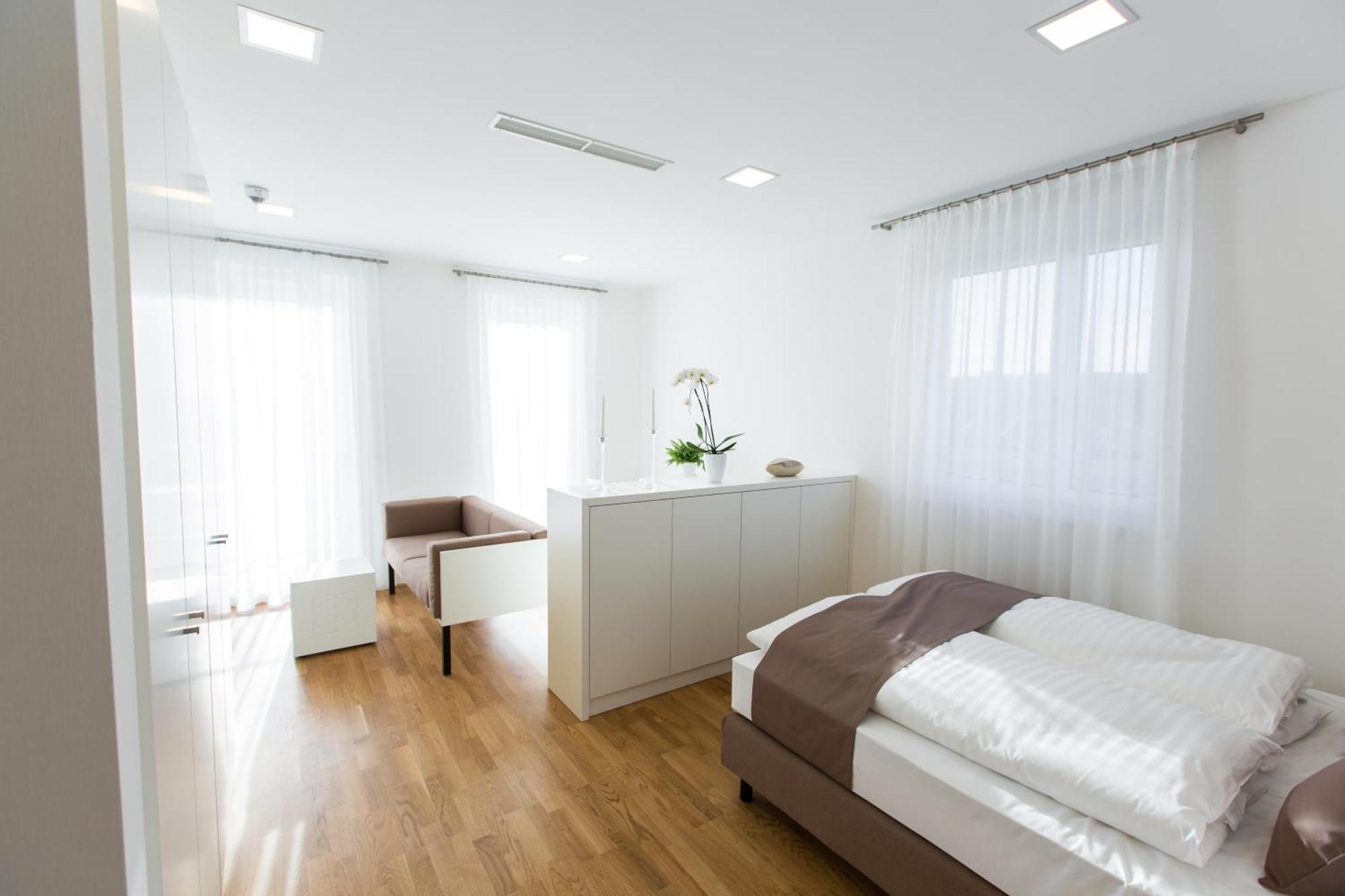 Shome Hotel Graz I Self Check-In I Free Parking Dış mekan fotoğraf